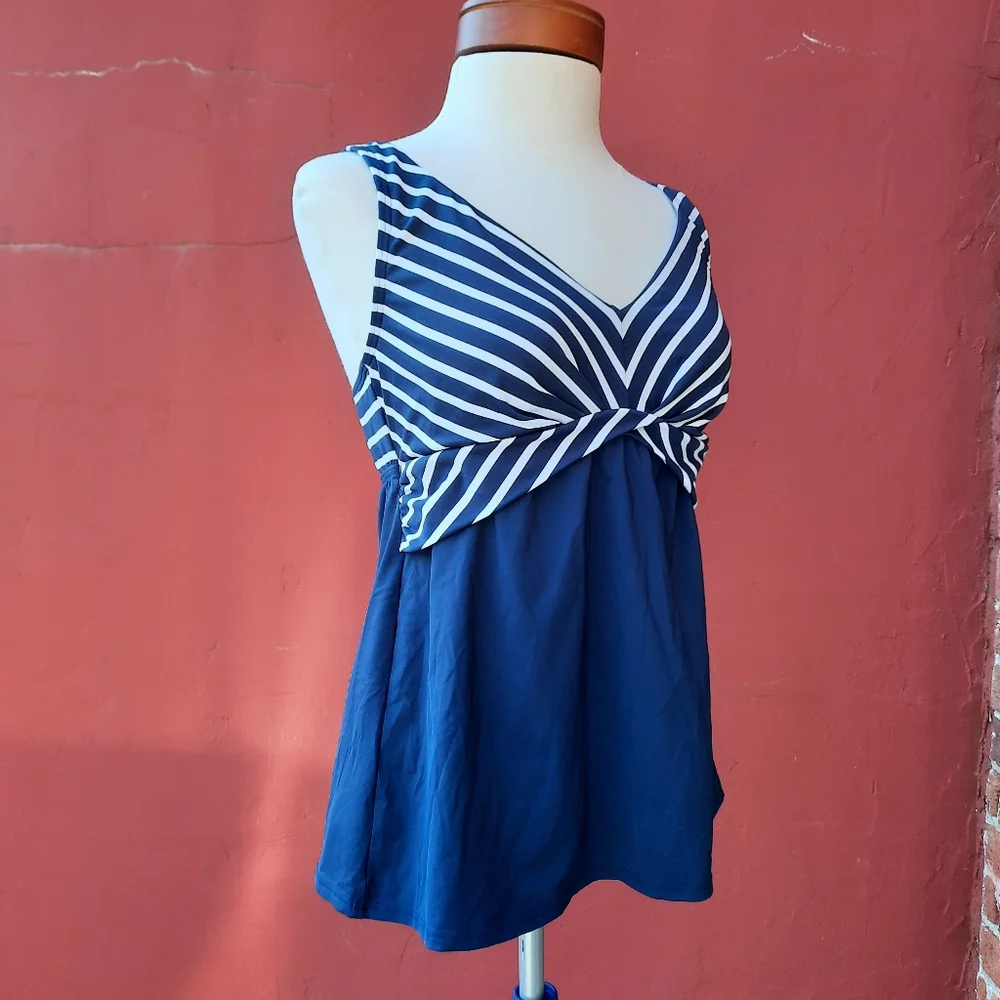 Lands' End Swim Slimming Swing Stripe Padded Bra Tankini Top 10 Navy White - Picture 4 of 13